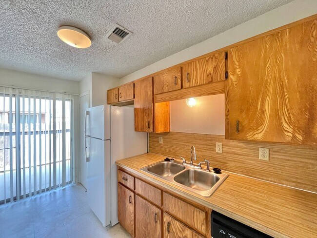 Foto del edificio - 1308 Quail