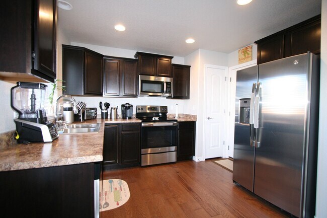 Foto del edificio - Splendid 3 Bedroom In Lorson Ranch!