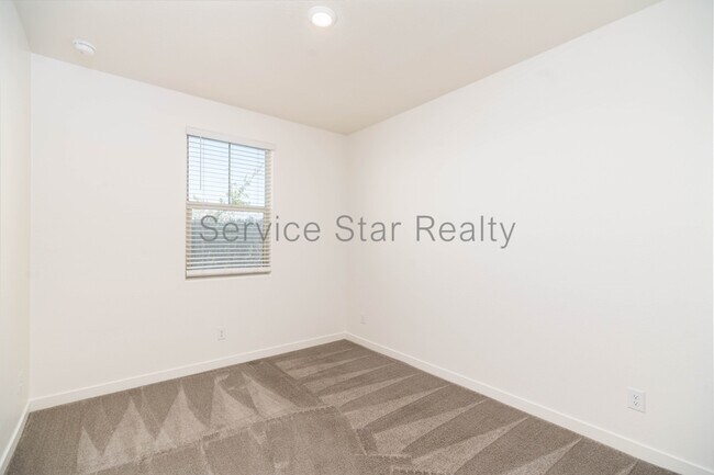 Foto del edificio - 4408 N 94th Ave