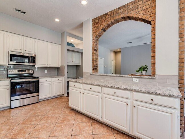 Foto del edificio - 1104 Quail Ln