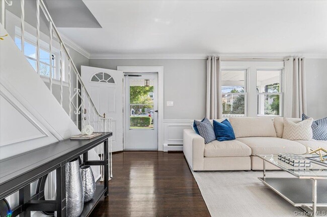 Building Photo - 33 Avenue B