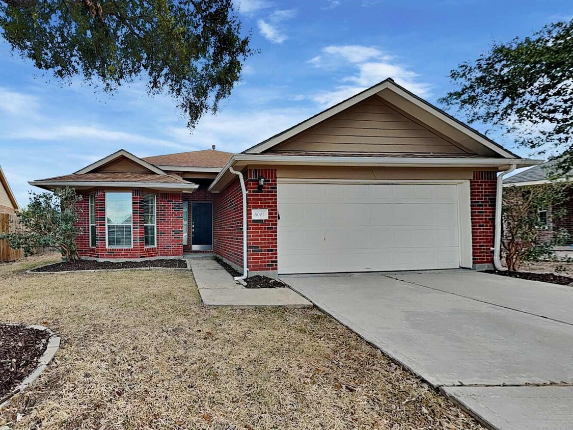 Primary Photo - 6002 Lone Prairie Way