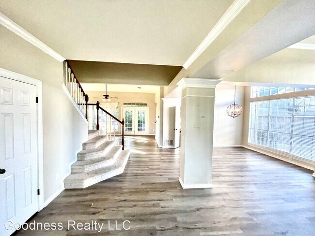 Foto del edificio - 4 br, 2.5 bath House - 12200 Sheriff Ct