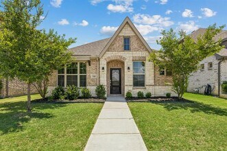 Building Photo - 1104 Milfoil Dr