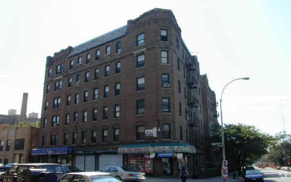 Building Photo - 941 Washington Ave