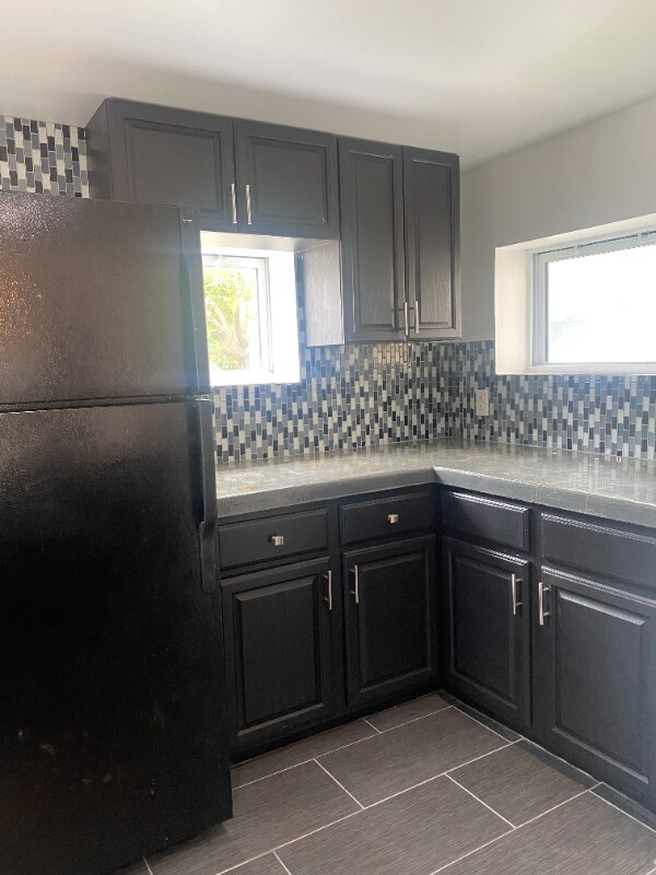 Foto del edificio - 5401 Huberville Ave