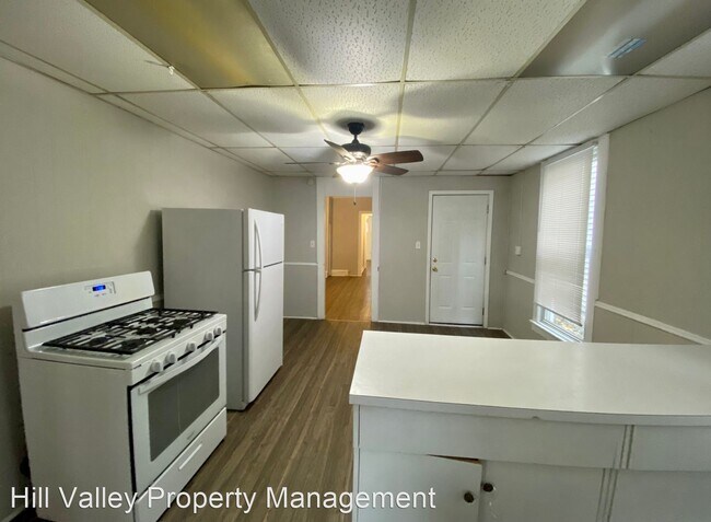 Building Photo - 2 br, 2 bath House - 1426 S Center