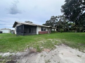 Building Photo - 3101 Dairy Rd