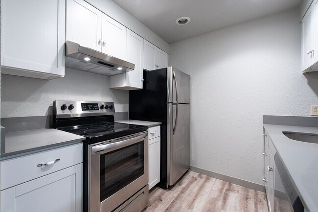 Foto del edificio - Parkridge Townhomes