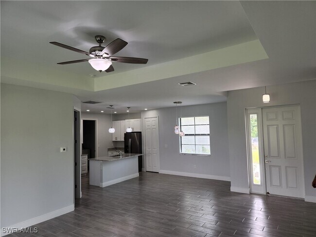 Building Photo - 17353 Dowling Dr