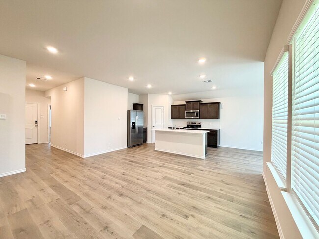 Foto del edificio - Brand New Home in the Creeks at Burnett Trail Community
