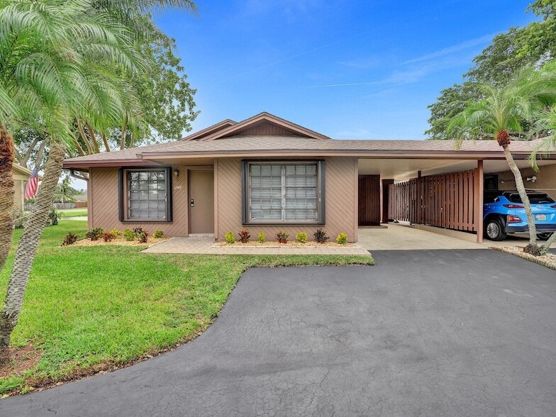 Photo - 3747 E Valley Green Drive Unit