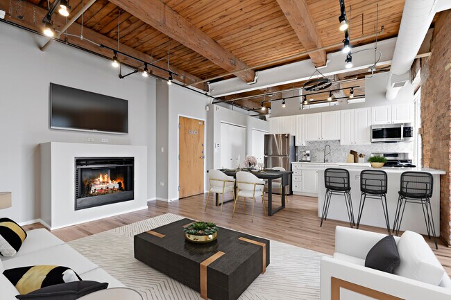 Foto del edificio - 420 S Clinton St