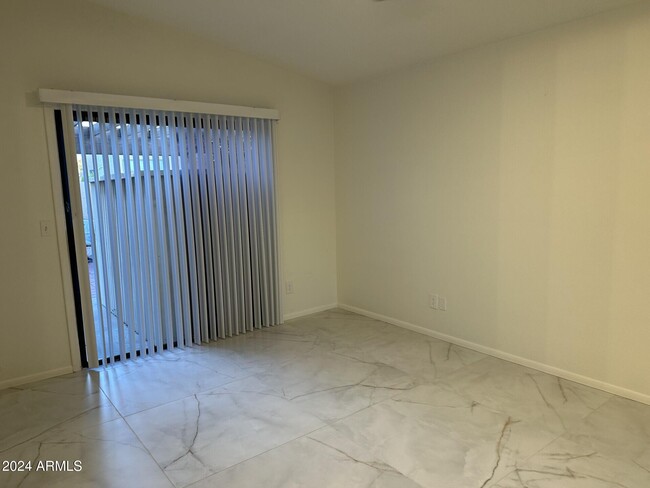 Building Photo - 18811 N 44th Pl