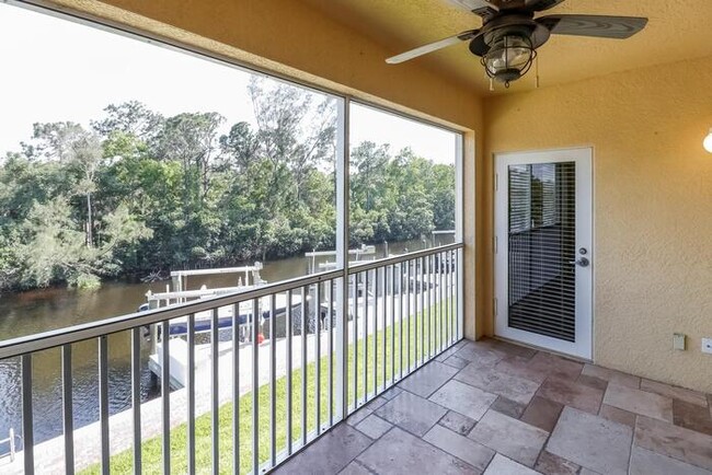 Building Photo - SPACIOUS 2/2 CONDO IN ISLAND COVE!!!