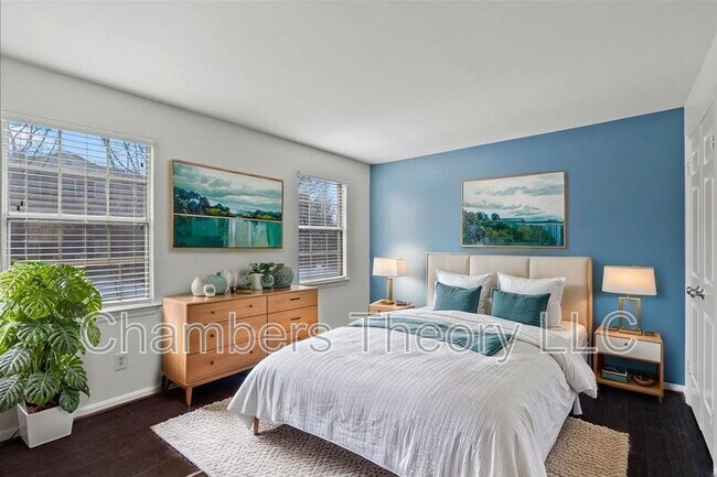 Foto del edificio - 601 Bashford Ln