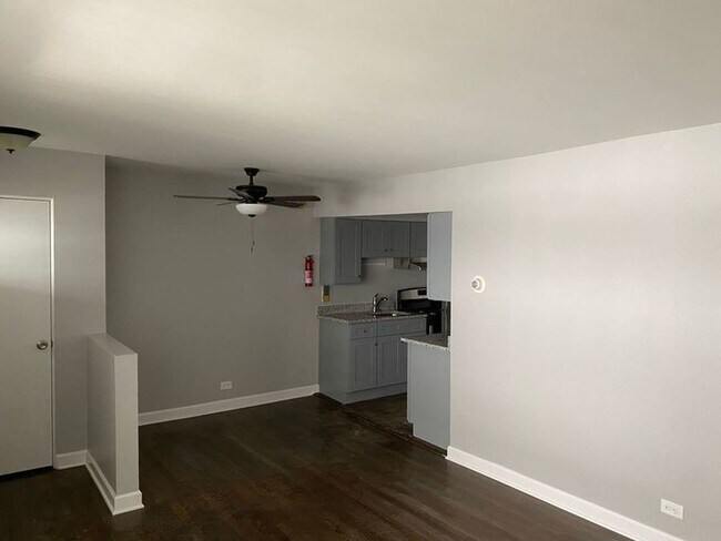 Building Photo - 8704 S Troy Ave