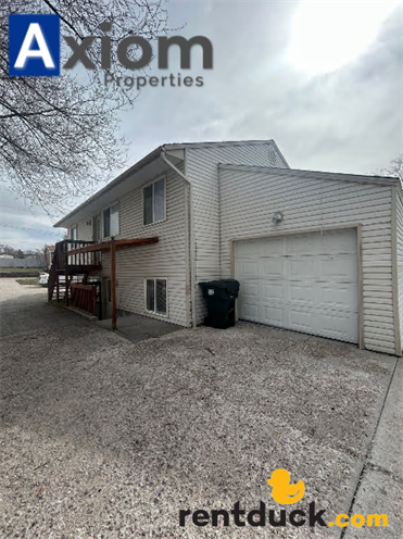 Building Photo - 711 Franklin Ave