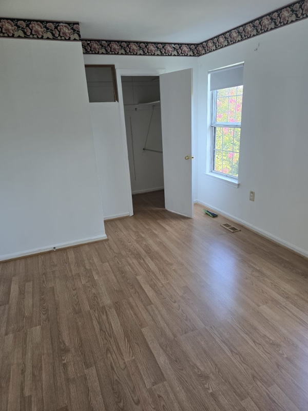 Foto del edificio - 1902 Bronzegate Blvd