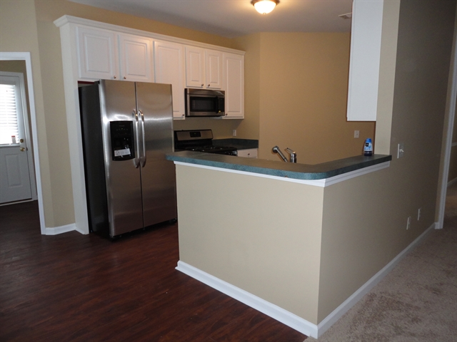 Building Photo - 7610 Golden Sands Dr