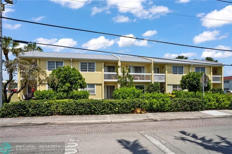 Foto principal - 2161 NE 36th St