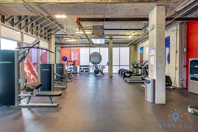 Foto del edificio - 777 N Ocean Dr