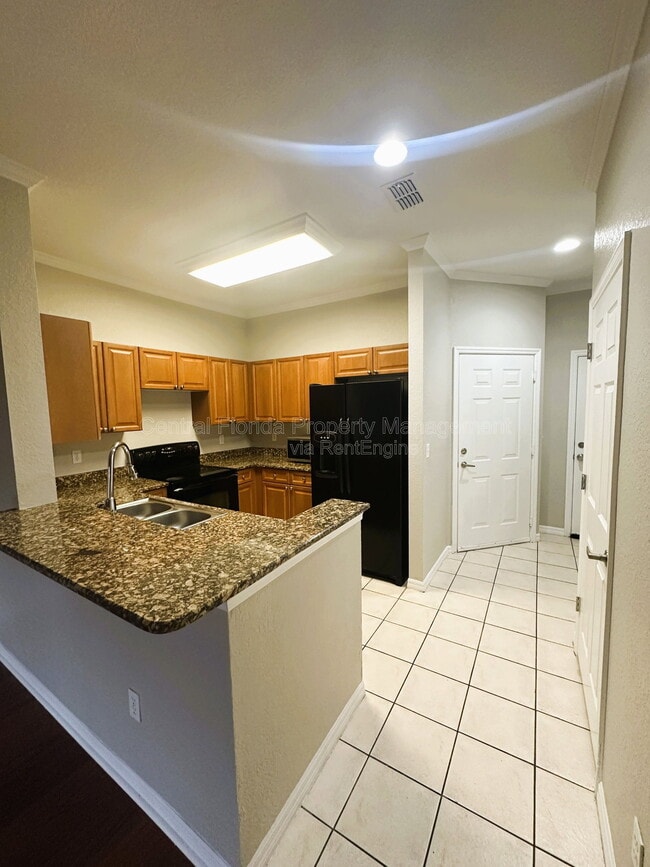 Building Photo - 2525 Lancien Ct