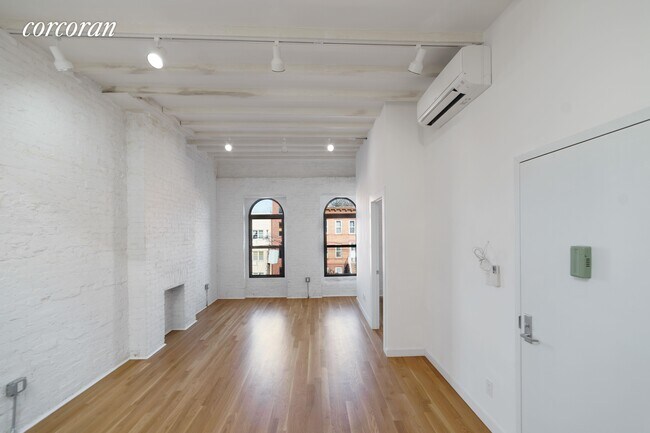 Building Photo - 1414 St Marks Ave