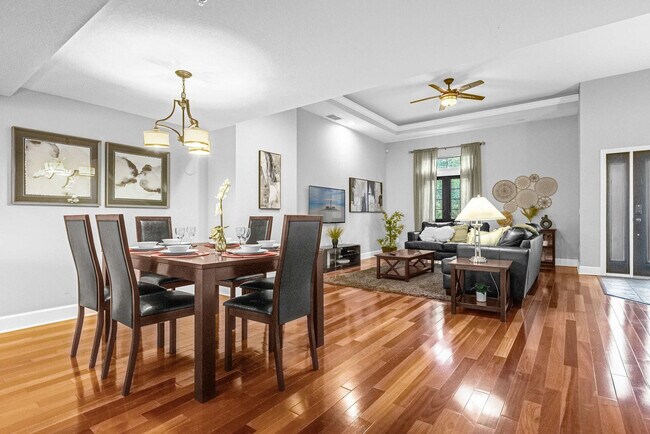 Foto del edificio - 14525 Damai Ln