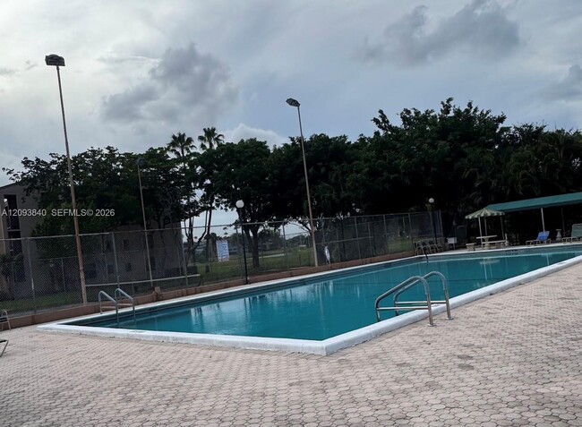 Foto del edificio - 7591 NW 1st St