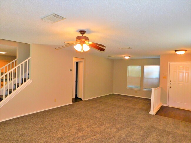 Foto del edificio - HUNTERS MILL NE