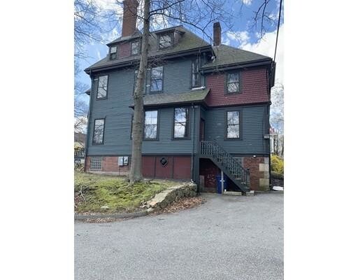 Building Photo - 398 County St