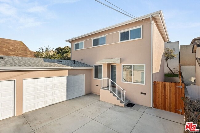 1814 1/2 Spreckels Lane Unit - 1814 1/2 Spreckels Lane Unit House