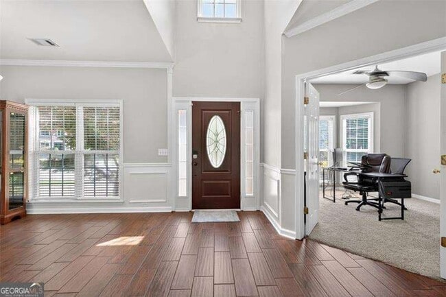 Building Photo - 2865 Stonehenge Ct