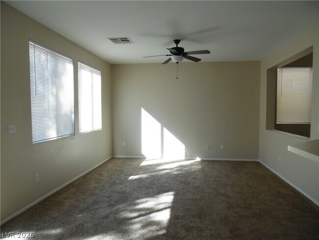Building Photo - 6371 Thunder Gulch Ave