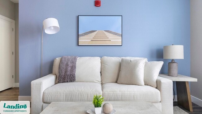 Building Photo - 1000 S Broadway