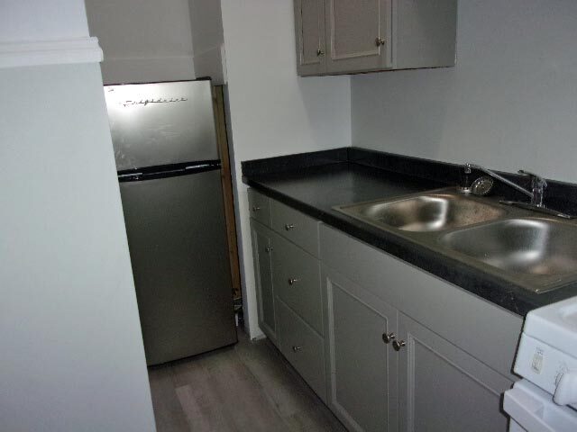 2nd View of Kitchen - 1262 W 10th St
