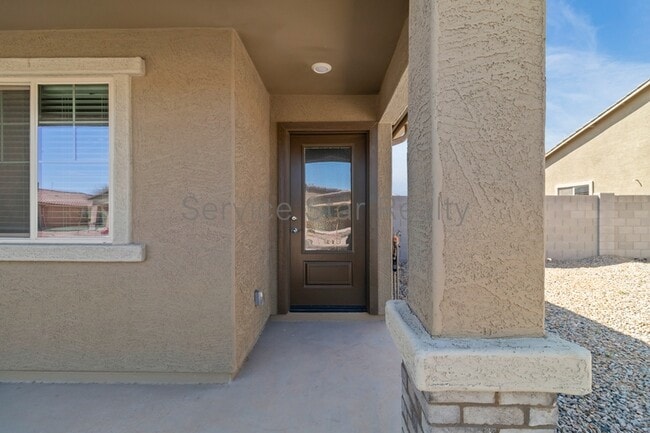 Building Photo - 25755 W Winston Dr