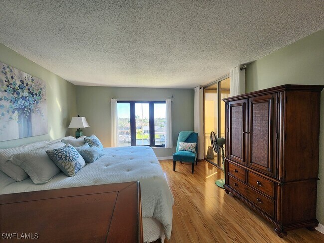 Foto del edificio - 4280 SE 20th Pl