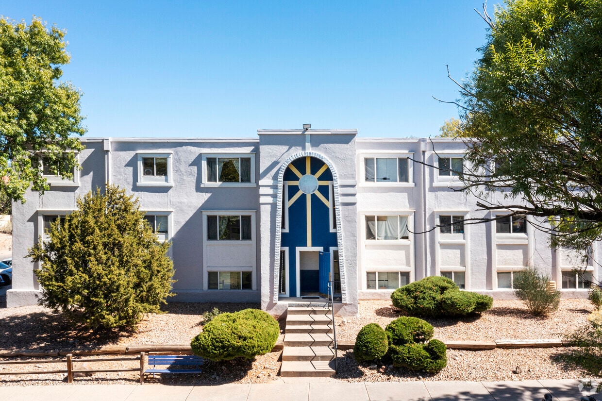 San Miguel Court - W/D in Units Apartments - 2029 Calle Lorca Santa Fe, NM  | Apartments.com