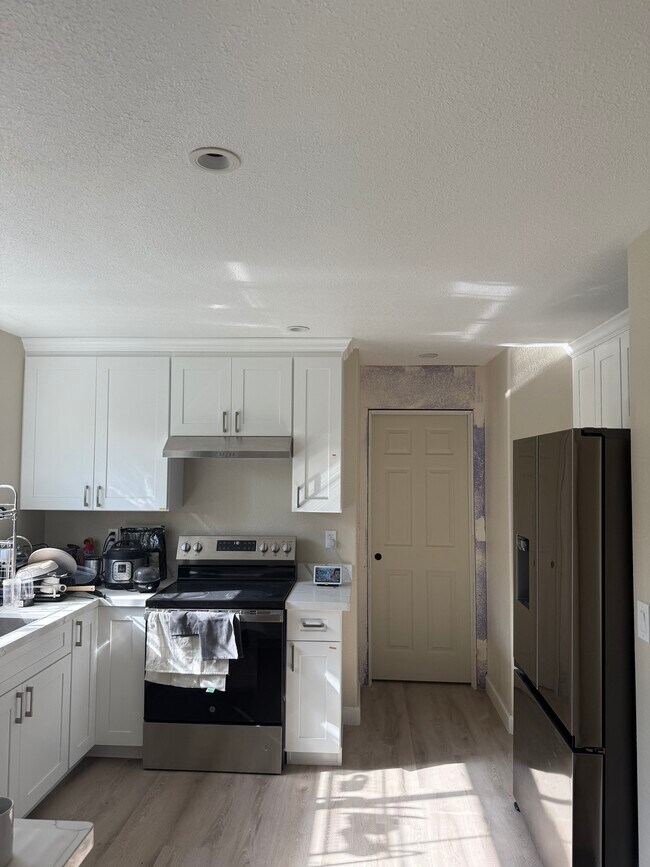 Foto del edificio - 3334 Dias Dr