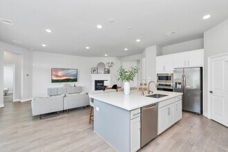 Building Photo - 28646 Monarch Cliffs Dr