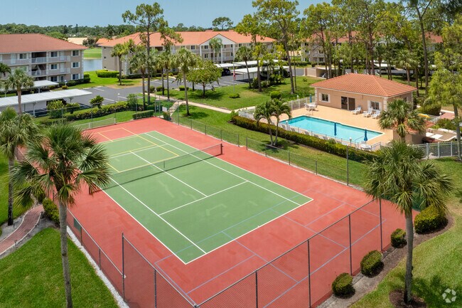 5950-5980 Amherst Dr Nápoles, FL 34112-8816 - 5950-5980 Amherst Dr