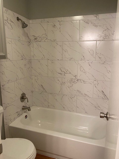 Building Photo - Very nice, recently remodeled 4/2/2 house