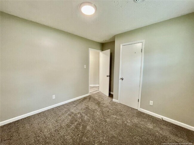 Building Photo - 6405 Lorell Ct