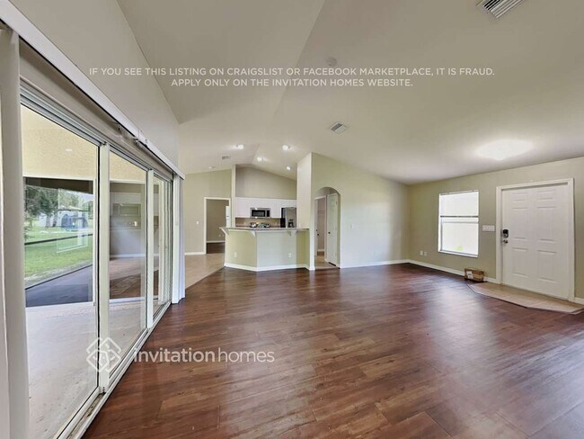 Foto del edificio - 6333 Fielding St