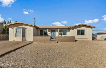 Building Photo - 4713 Sun Valley Dr