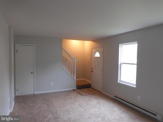Building Photo - 426 Patuxent Ct