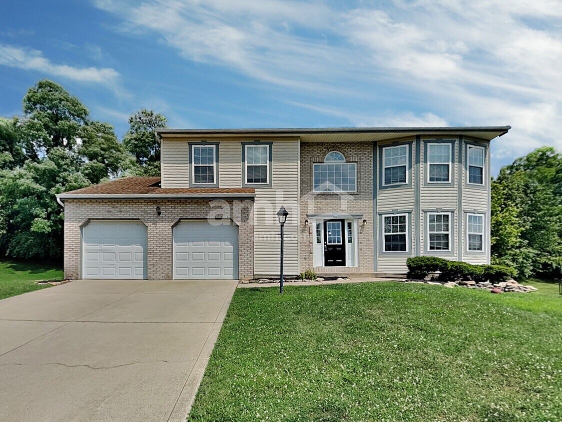 Primary Photo - 70 Simsbury Ct
