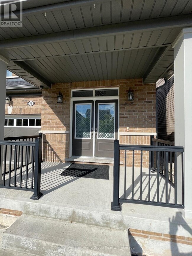 Building Photo - 32 Kay Cres
